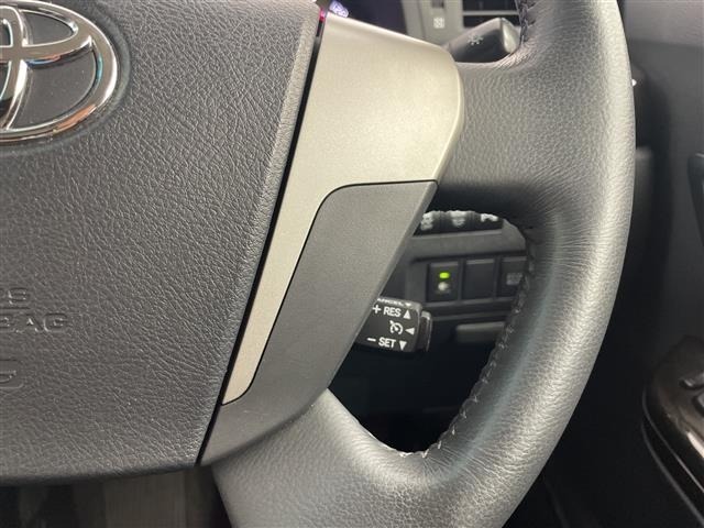 Toyota VELLFIRE 2014 7587487-1
