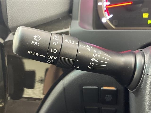 Toyota VELLFIRE 2014 7587487-3