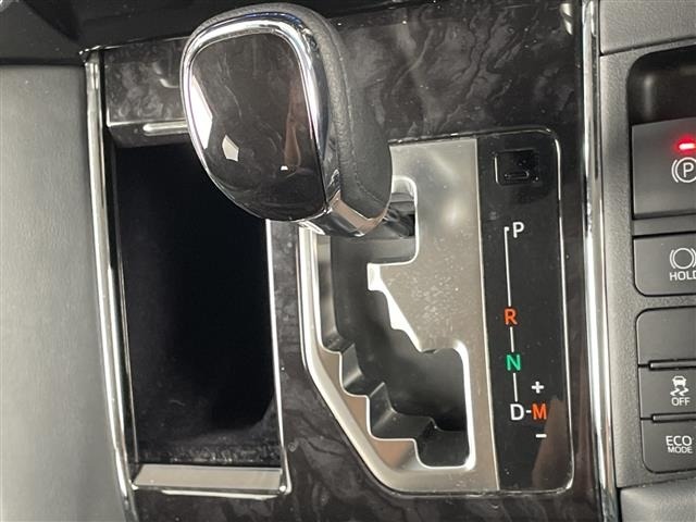 Toyota VELLFIRE 2019 7587511-12