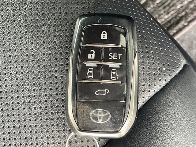 Toyota VELLFIRE 2019 7587511-2