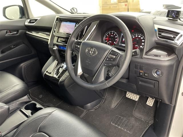 Toyota VELLFIRE 2019 7587533-20