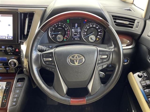 Toyota VELLFIRE 2017 7587534-15