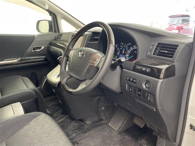 Toyota VELLFIRE 2013 7587613-1