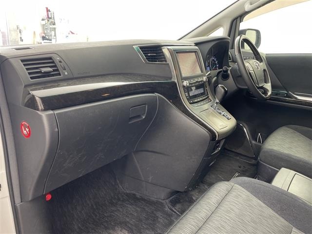Toyota VELLFIRE 2013 7587613-9