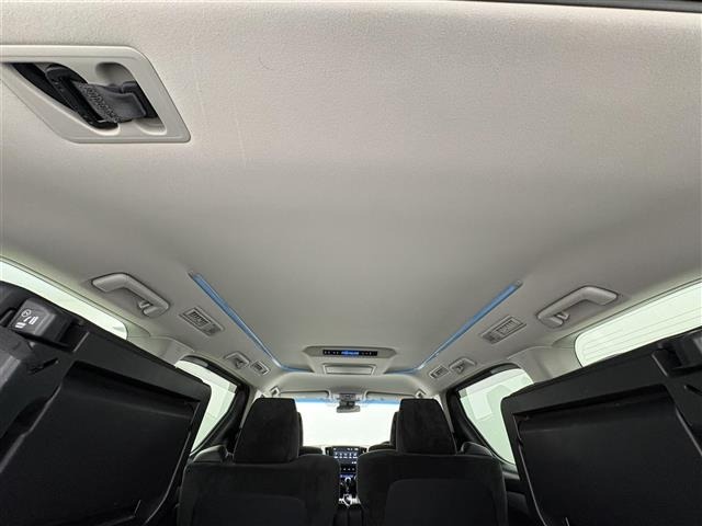 Toyota VELLFIRE 2018 7587652-12