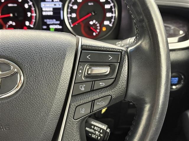 Toyota VELLFIRE 2018 7587652-17