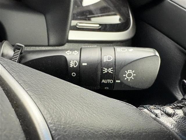 Toyota VELLFIRE 2018 7587652-19