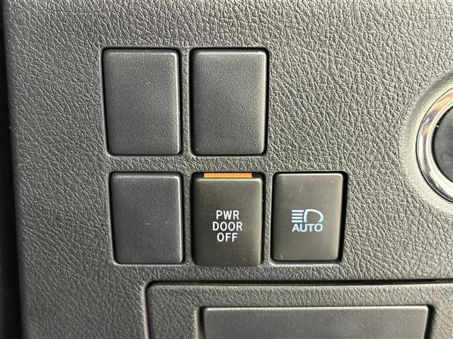 Toyota VELLFIRE 2018 7587652-5