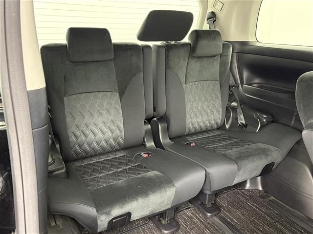 Toyota VELLFIRE 2018 7587652-6