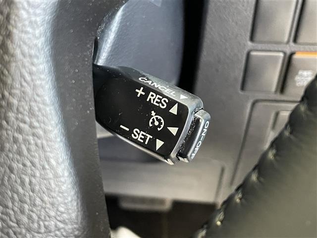 Toyota VELLFIRE 2017 7587653-10