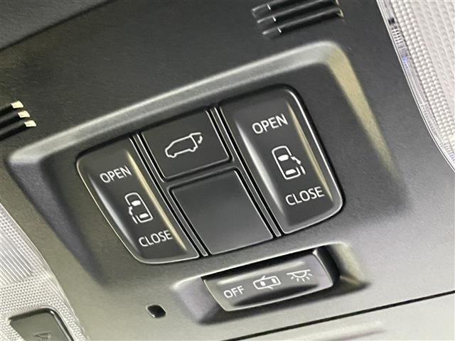Toyota VELLFIRE 2017 7587653-18