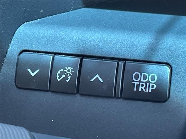 Toyota VELLFIRE 2015 7587674-9