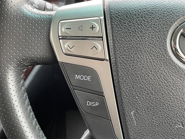 Toyota VELLFIRE 2014 7587704-1