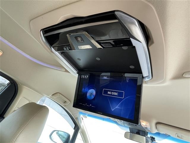 Toyota VELLFIRE 2018 7587745-19
