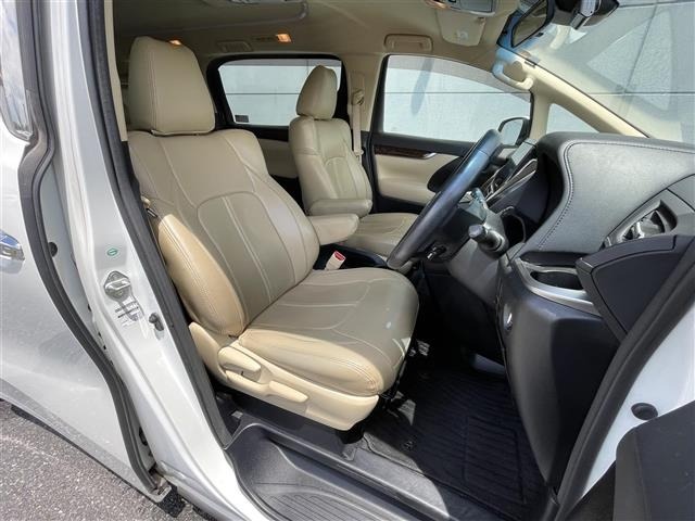 Toyota VELLFIRE 2018 7587745-6