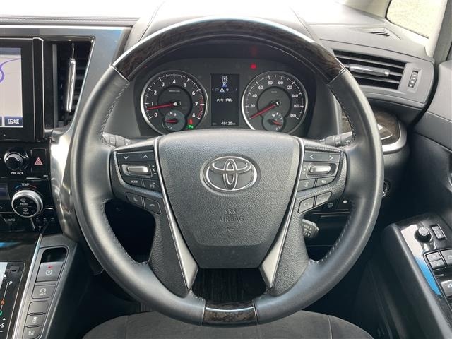 Toyota VELLFIRE 2016 7587754-1