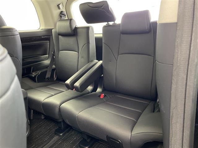 Toyota VELLFIRE 2019 7587826-2