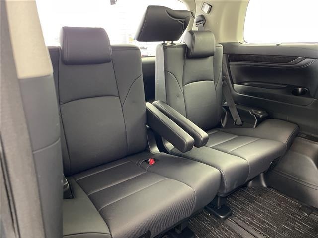 Toyota VELLFIRE 2019 7587826-4