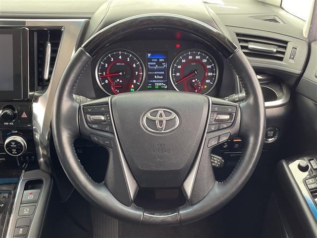 Toyota VELLFIRE 2018 7587856-22