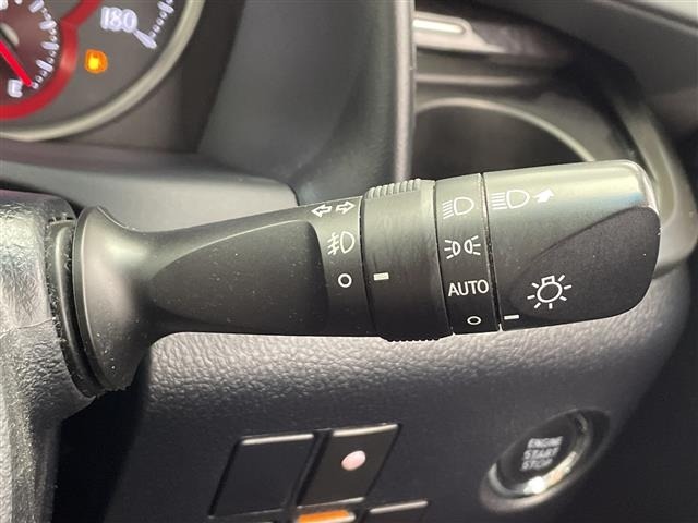 Toyota VELLFIRE 2018 7587856-9