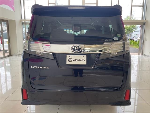 Toyota VELLFIRE 2016 7587857-4