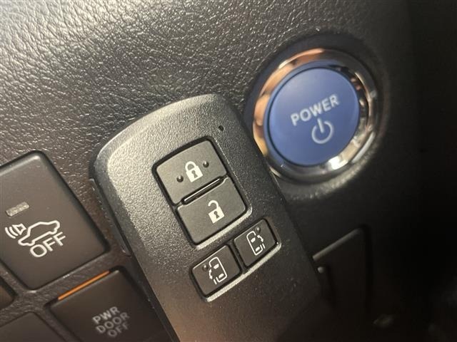 Toyota VELLFIRE 2015 7587878-11