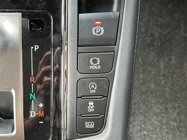 Toyota VELLFIRE 2018 7587922-10