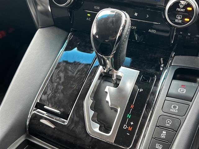 Toyota VELLFIRE 2018 7587922-20