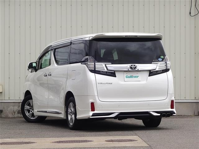 Toyota VELLFIRE 2017 7587923-13