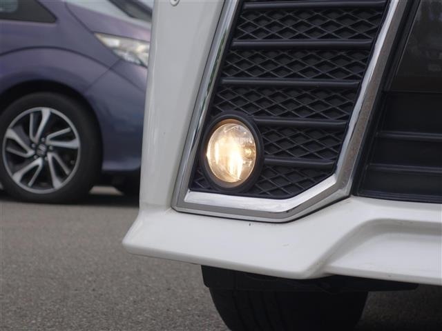 Toyota VELLFIRE 2017 7587923-4