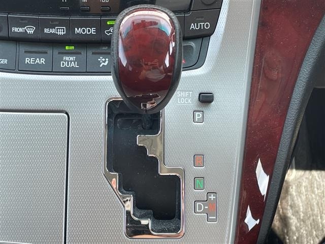 Toyota VELLFIRE 2010 7587928-12