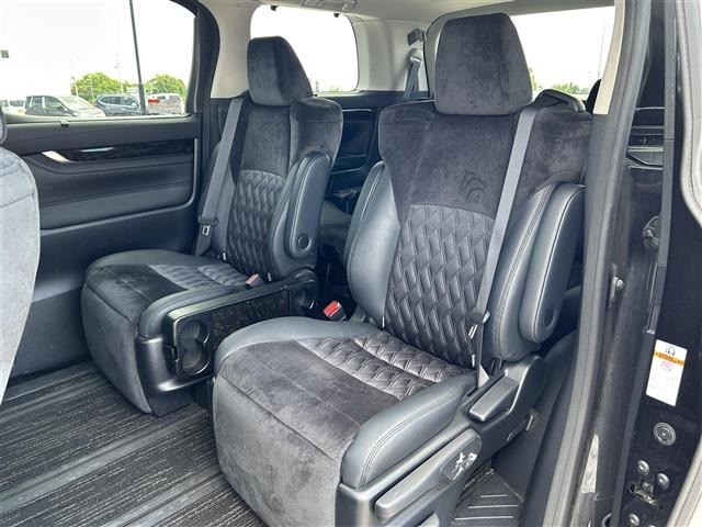 Toyota VELLFIRE 2015 7587938-9
