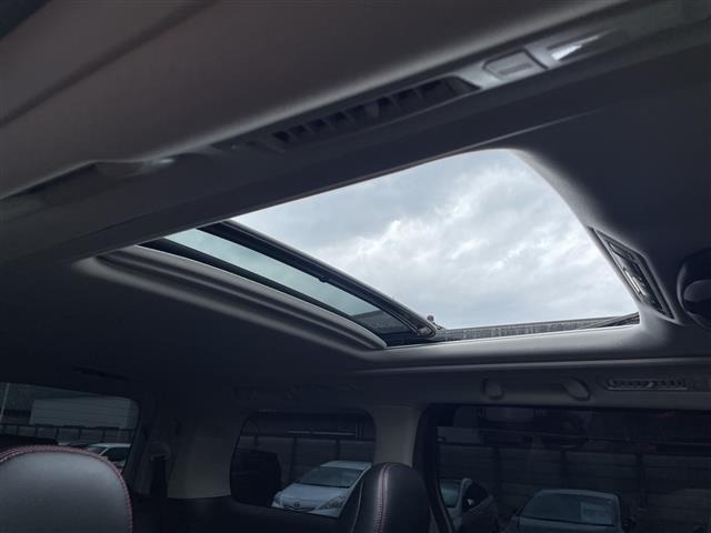 Toyota VELLFIRE 2013 7587939-3