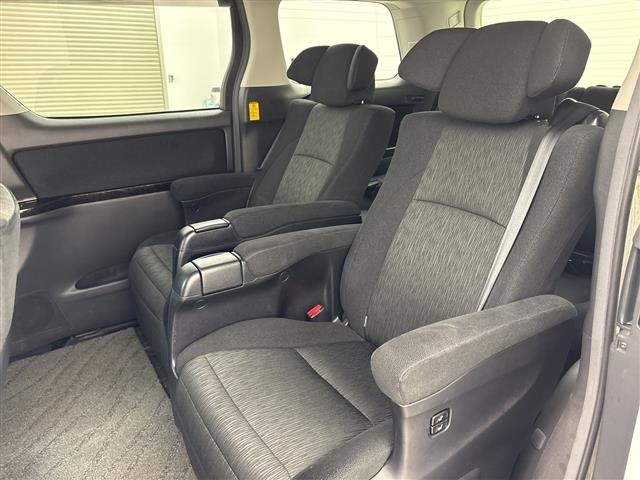 Toyota VELLFIRE 2014 7587950-7