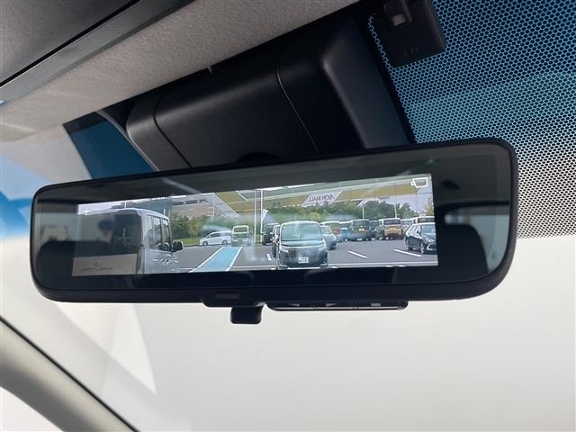 Toyota VELLFIRE 2018 7587971-1