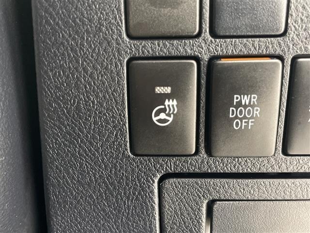 Toyota VELLFIRE 2018 7587971-8