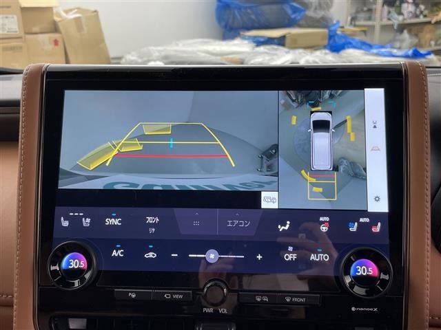 Toyota VELLFIRE 2024 7587980-17