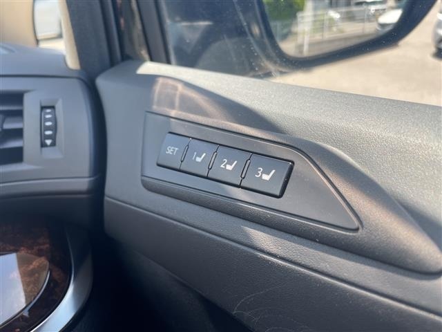 Toyota VELLFIRE 2019 7587982-22