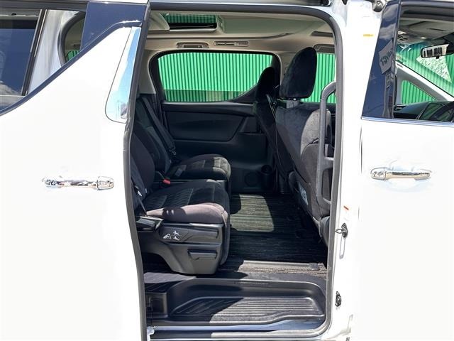 Toyota VELLFIRE 2019 7587998-11