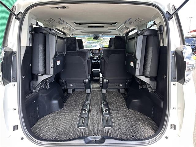 Toyota VELLFIRE 2019 7587998-21