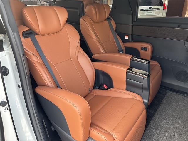 Toyota VELLFIRE 2023 7588002-5