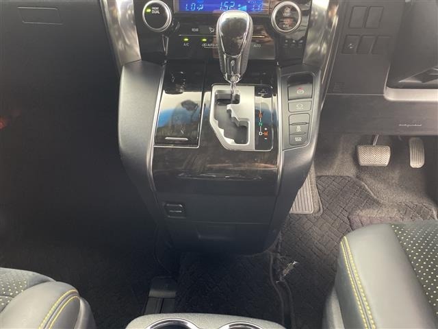 Toyota VELLFIRE 2017 7588016-20