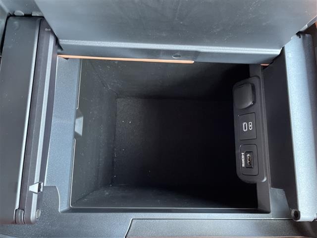 Toyota VELLFIRE 2025 7588019-7