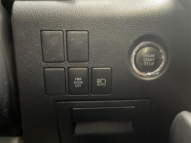 Toyota VELLFIRE 2019 7588020-6