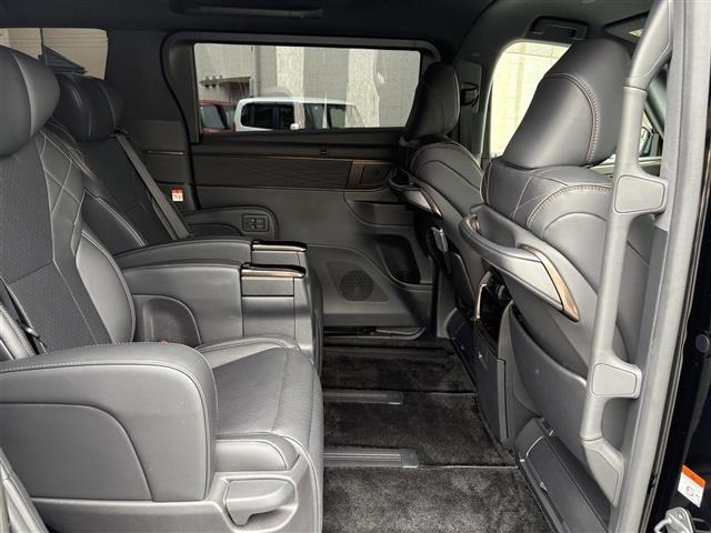 Toyota VELLFIRE 2024 7588030-3