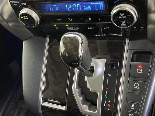 Toyota VELLFIRE 2015 7588031-8