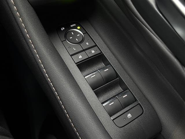 Toyota VELLFIRE 2024 7588046-20