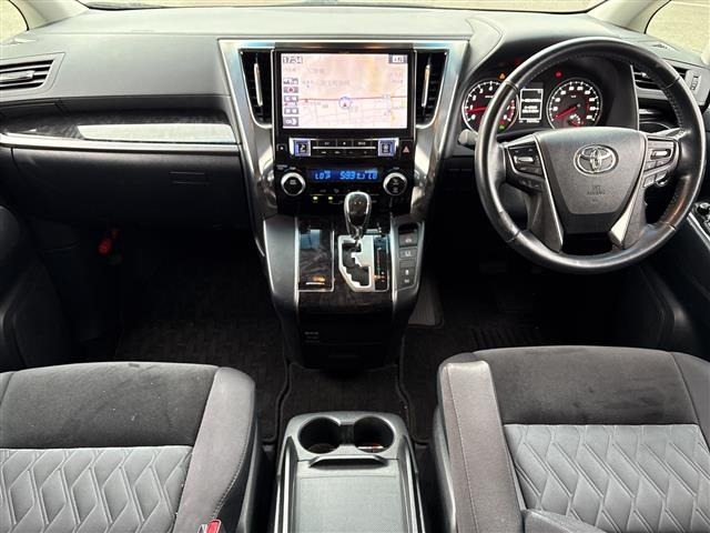 Toyota VELLFIRE 2018 7588047-15