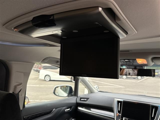 Toyota VELLFIRE 2018 7588047-3