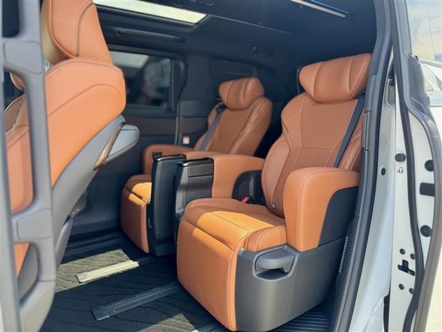 Toyota VELLFIRE 2025 7588060-4